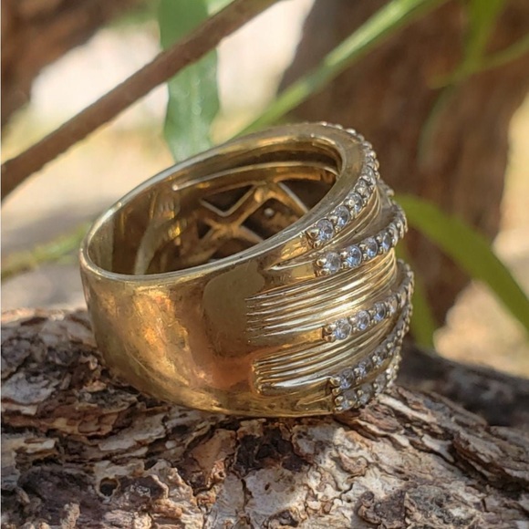 Wide Band CZ gold plated ring 8.5 - Picture 2 of 11